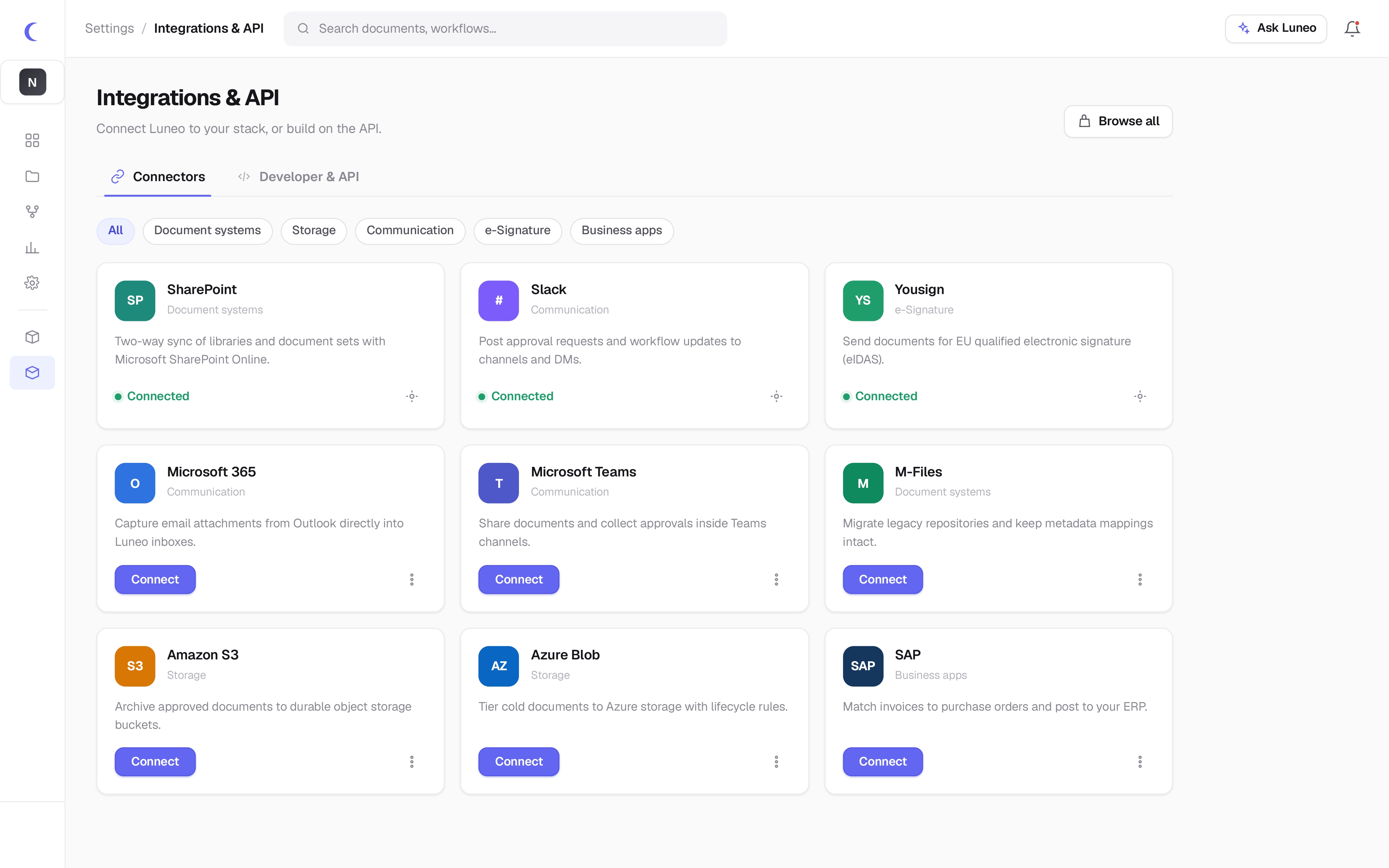 Page Intégrations & API Luneo avec connecteurs SharePoint, Slack, Yousign et filtres par catégorie